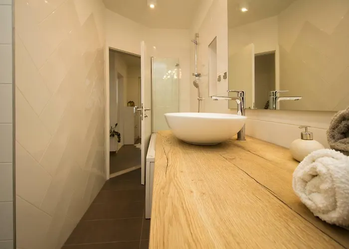 Leo-marin * Makarska