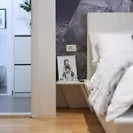 Leo-marin מאקרסקה