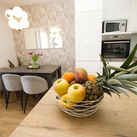 Leo-marin Apartment Makarska