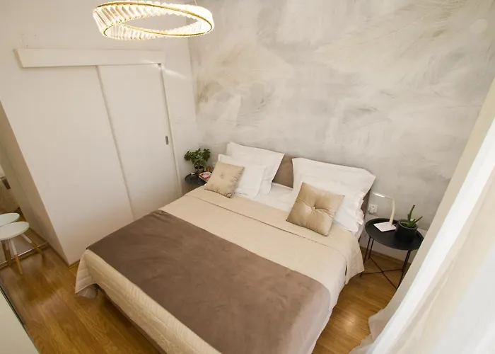 Leo-marin Макарська