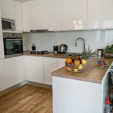 Leo-marin Apartmán *